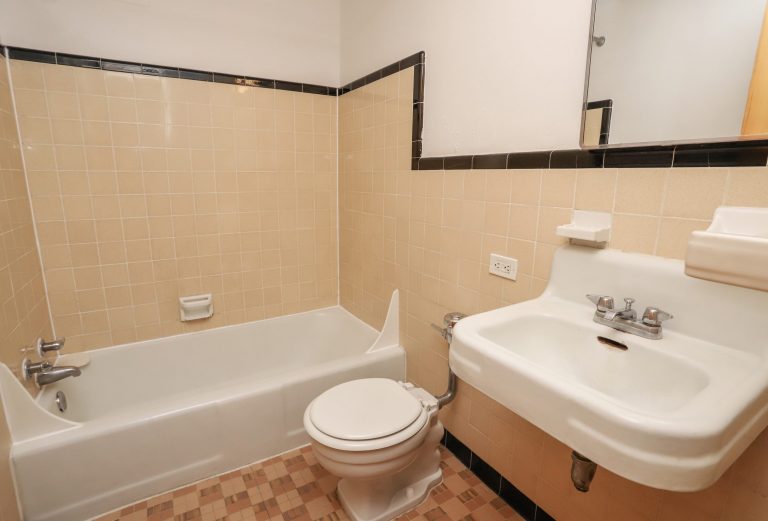 Lee Manor Cornerstone Apartments